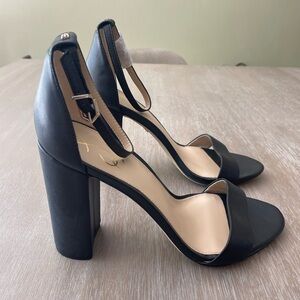 Sam Edelman Black and Gold Heels with Block Heel
